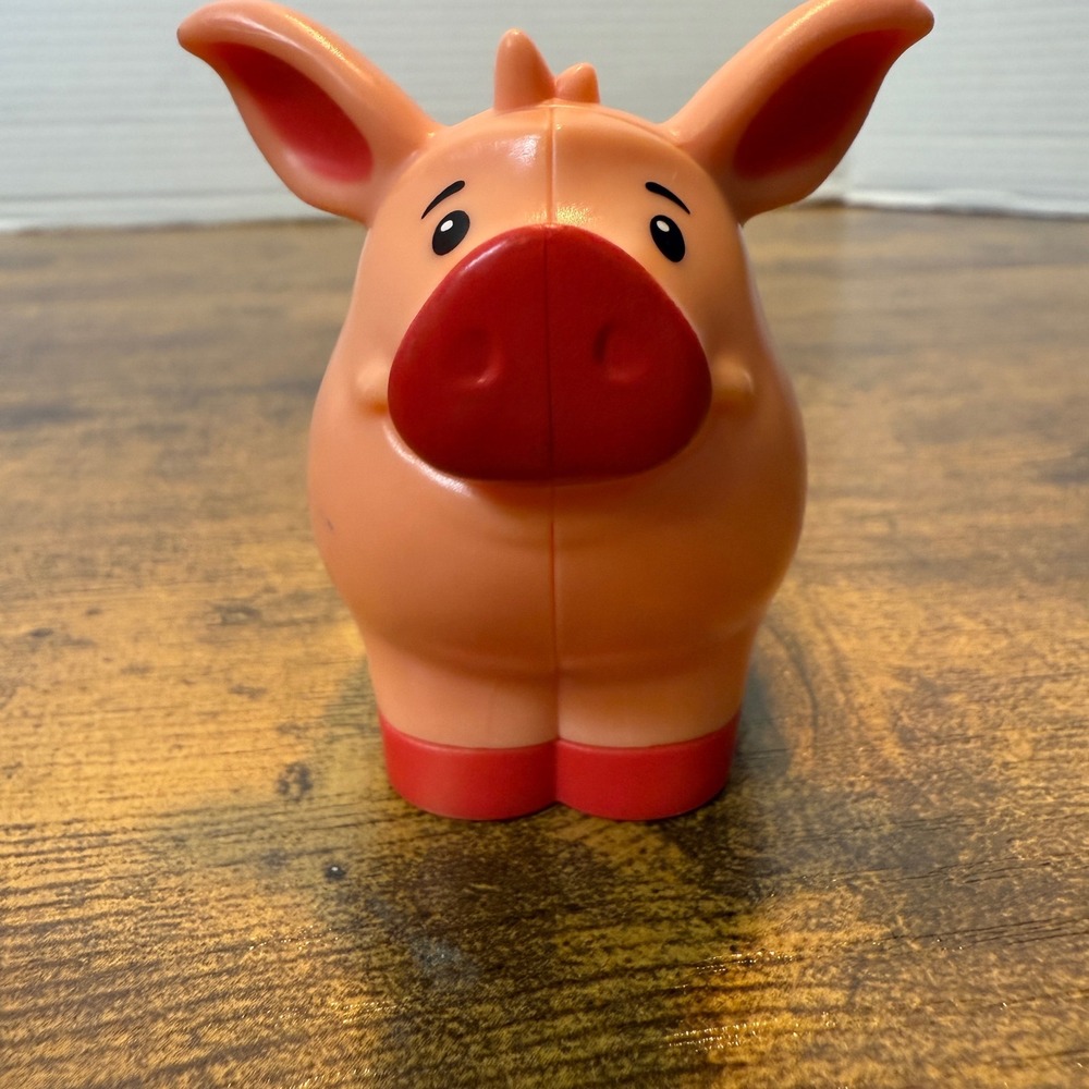 Fisher Price Little People Pig Toy Figure Animal Farm Pink Red‎ Nose 2018 Mattel - Picture 3 of 8